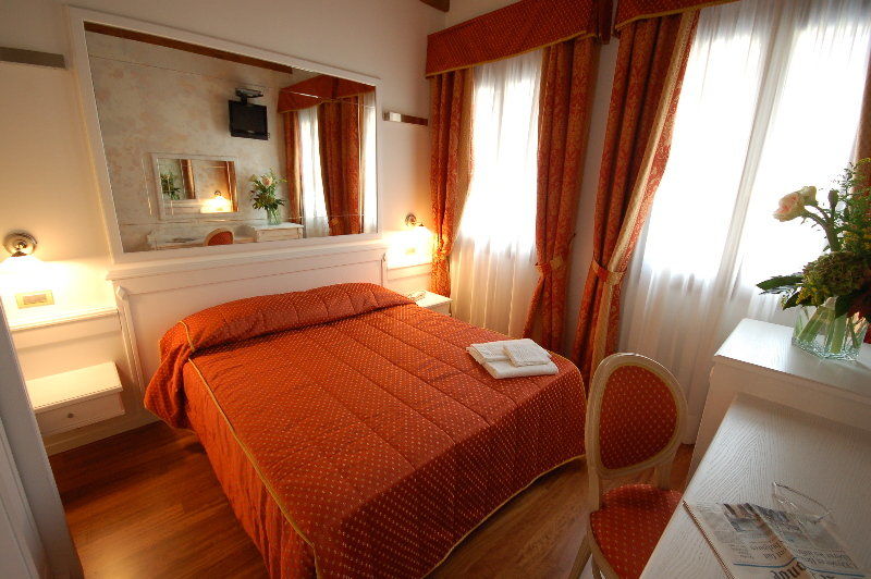 Cà Doge 3* Venise